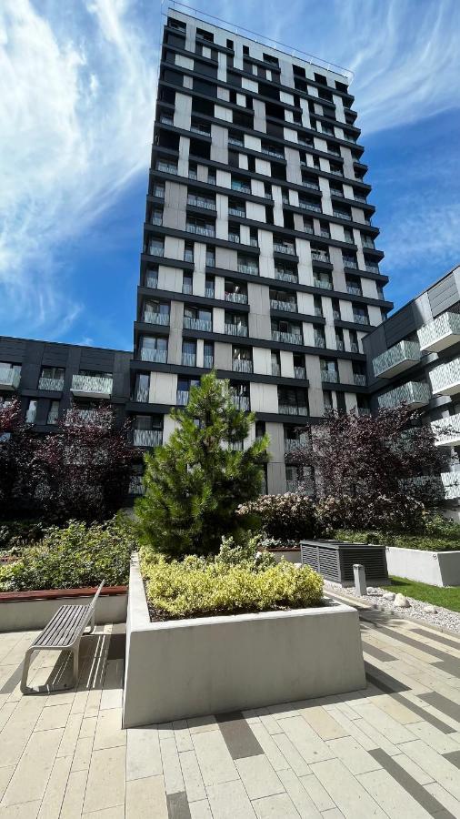 Residence Garden Tower - 8 Min Do Centra, Garaz Prag Eksteriør billede