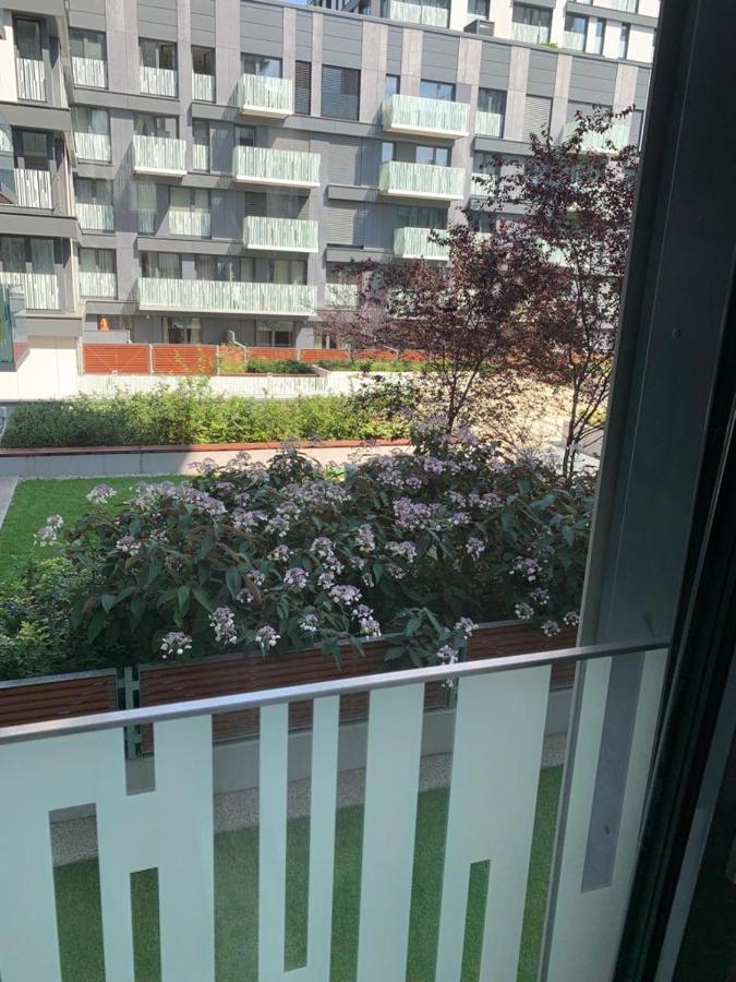 Residence Garden Tower - 8 Min Do Centra, Garaz Prag Eksteriør billede
