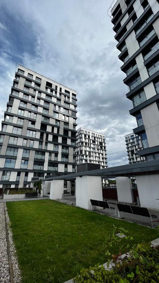 Residence Garden Tower - 8 Min Do Centra, Garaz Prag Eksteriør billede